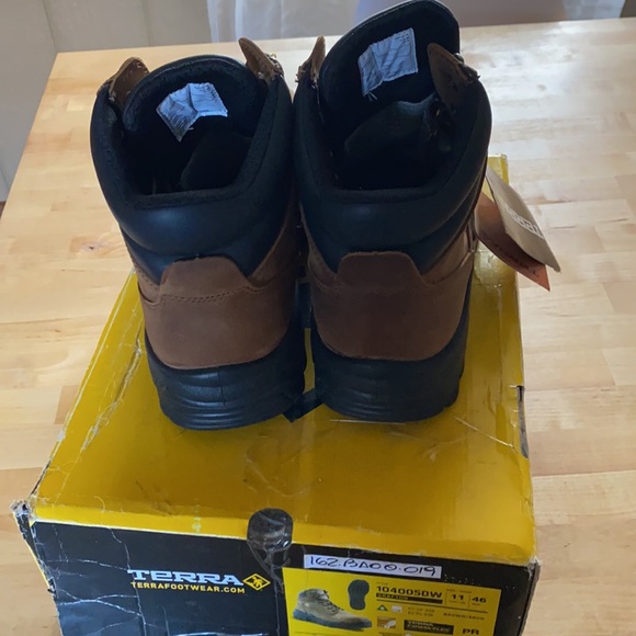 Work boots - Picture 4 of 5